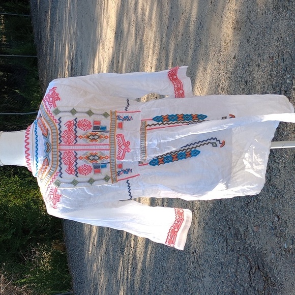 Biya shirt - Picture 5 of 5